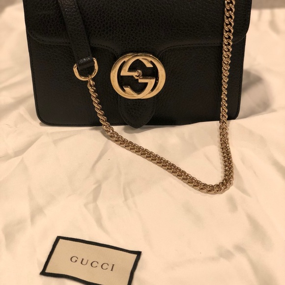 Authentic Gucci Small Interlocking G Shoulder Bag - Picture 6 of 7